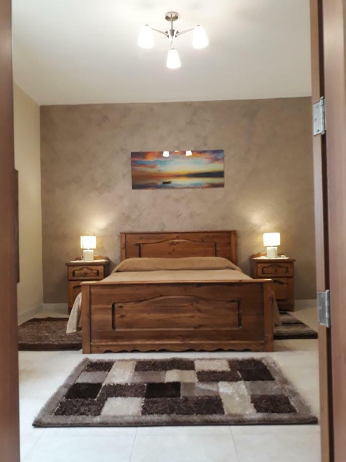 Grazzja Traditional Apartment Zabbar Exterior photo